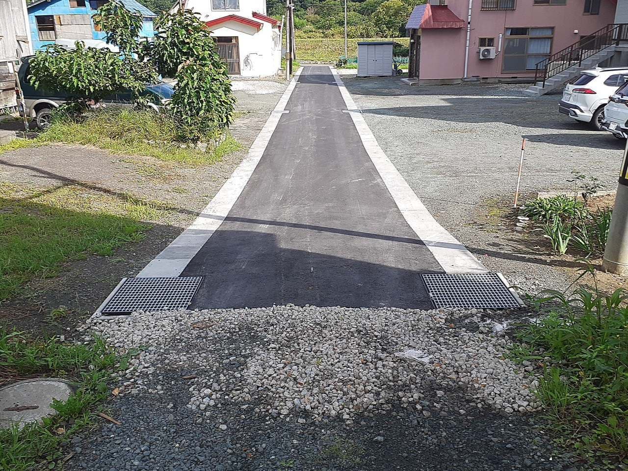 r4_paving12_3.jpg